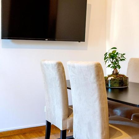 Luxury Apartment In Kolonaki Athens - Sleeps 4 Exterior foto